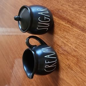 Rae Dunn cream and sugar set *EUC